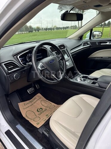 Ford Fusion (North America) 2017, 70,000 km - 2.0 l - Bakı