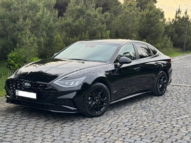 Hyundai Sonata-2