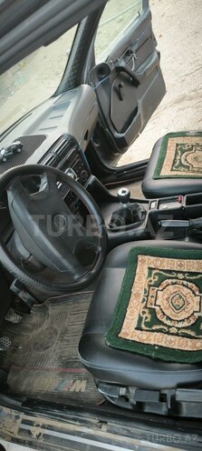 BMW 518 1993, 500,000 km - 1.8 l - Bakı