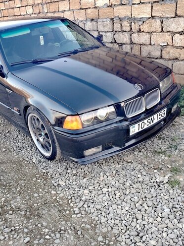 BMW 318 1995, 281,200 km - 1.8 l - Bakı