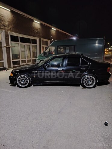 BMW 318 1995, 281,200 km - 1.8 l - Bakı
