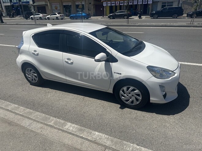 Toyota Aqua 2015, 124,000 km - 1.5 l - Bakı