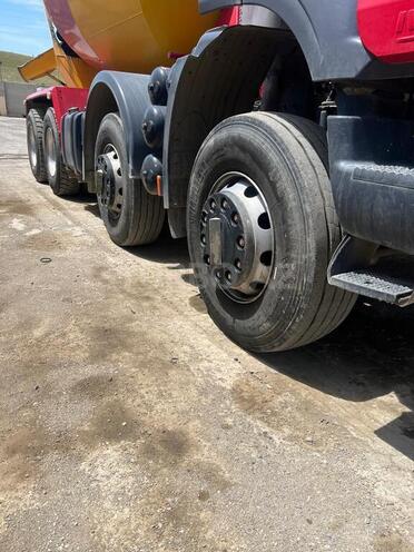Iveco Trakker 2007, 350,000 km - 8.0 l - Bakı