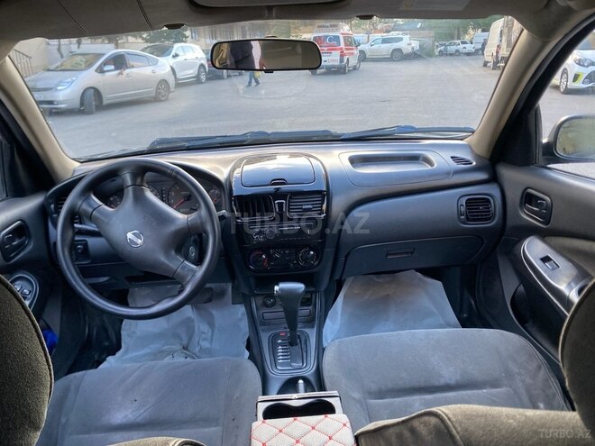 Nissan Sunny 2004, 325,476 km - 1.6 л - Bakı