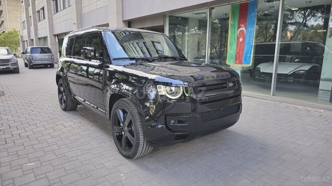 Land Rover Defender-1