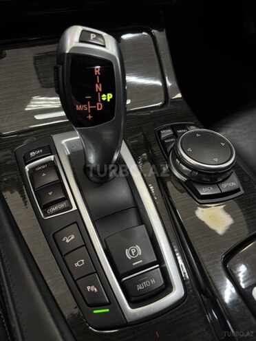 BMW 528 2015, 174,010 km - 2.0 l - Sumqayıt