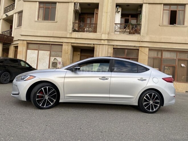 Hyundai Elantra 2017, 99,779 km - 2.0 l - Bakı