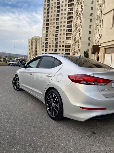 Hyundai Elantra 2017, 99,779 km - 2.0 l - Bakı
