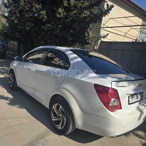 Chevrolet Aveo 2014, 234,500 km - 1.4 l - Salyan