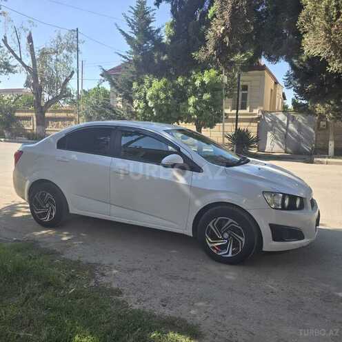 Chevrolet Aveo 2014, 234,500 km - 1.4 l - Salyan
