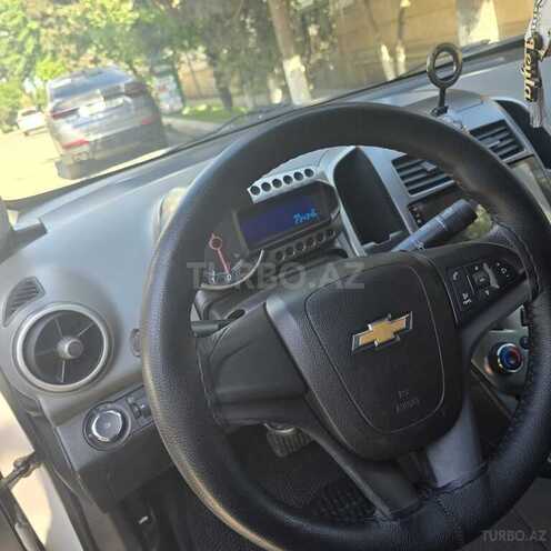 Chevrolet Aveo 2014, 234,500 km - 1.4 l - Salyan