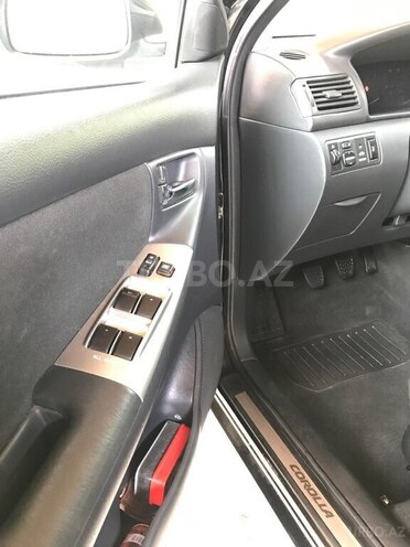Toyota Corolla 2006, 227,000 km - 1.4 l - Bakı