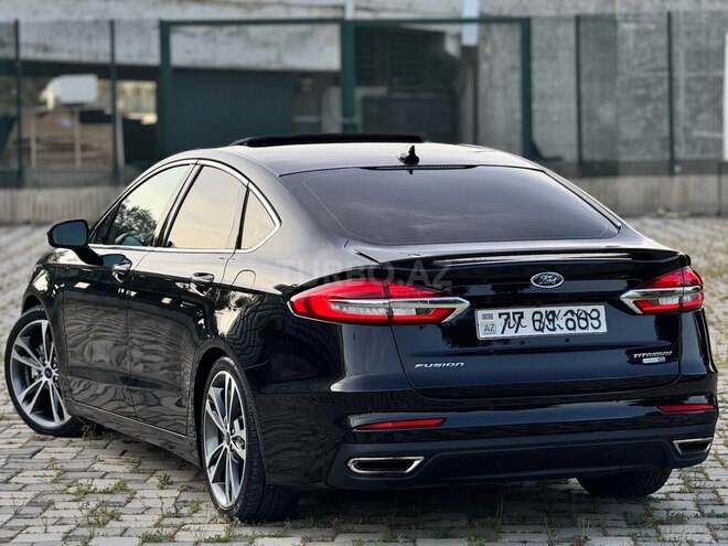 Ford Fusion (North America) 2020, 90,000 km - 2.0 л - Bakı