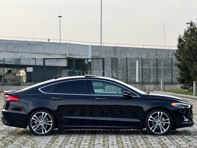 Ford Fusion (North America) 2020, 90,000 km - 2.0 л - Bakı