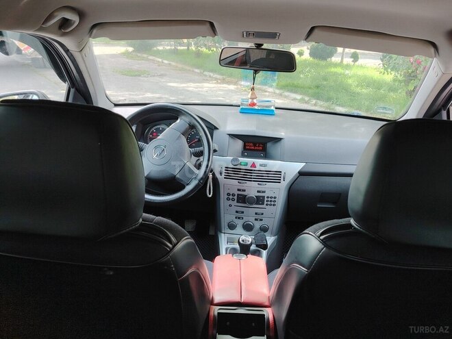 Opel Astra 2009, 293,022 km - 1.3 l - Balakən