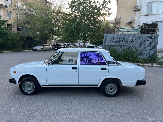 LADA (VAZ) 2107 2004, 95,000 km - 1.6 л - Bakı