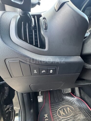 Kia Sportage 2011, 178,000 km - 2.0 l - Bakı