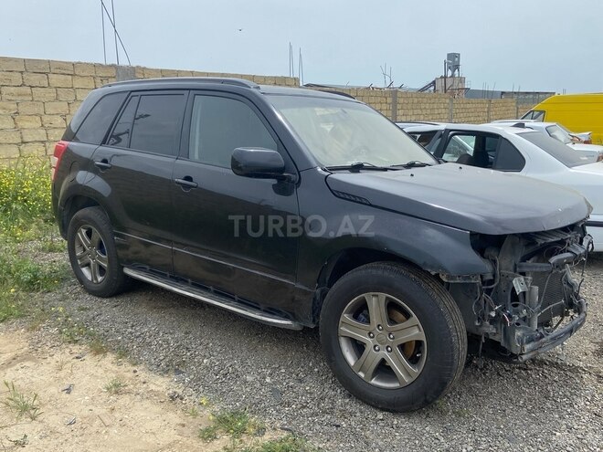 Suzuki Grand Vitara 2007, 205,000 km - 2.7 л - Bakı