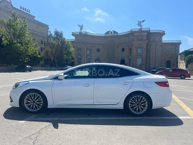 Hyundai Grandeur 2015, 195,000 km - 2.2 l - Bakı