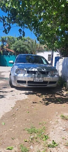 Volkswagen Golf 2003, 300,000 km - 2.0 l - Bakı