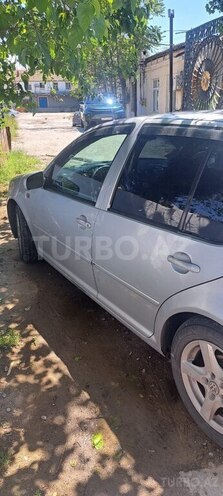 Volkswagen Golf 2003, 300,000 km - 2.0 l - Bakı