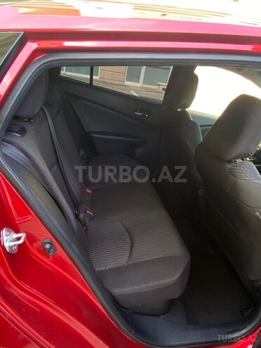 Toyota Prius 2016, 176,000 km - 1.8 l - Bakı