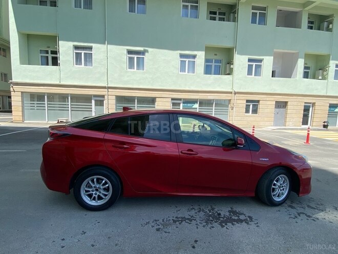 Toyota Prius 2016, 176,000 km - 1.8 l - Bakı
