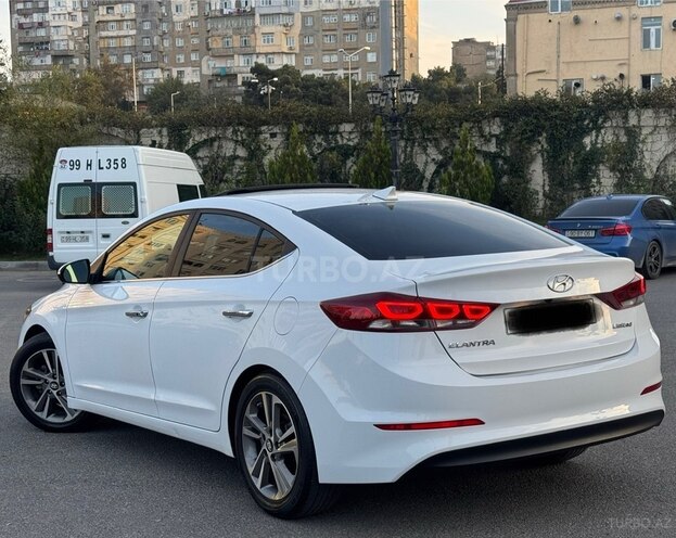 Hyundai Elantra 2018, 65,000 km - 2.0 l - Bakı