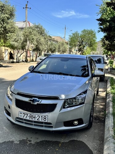 Chevrolet Cruze 2013, 248,000 km - 1.4 л - Salyan