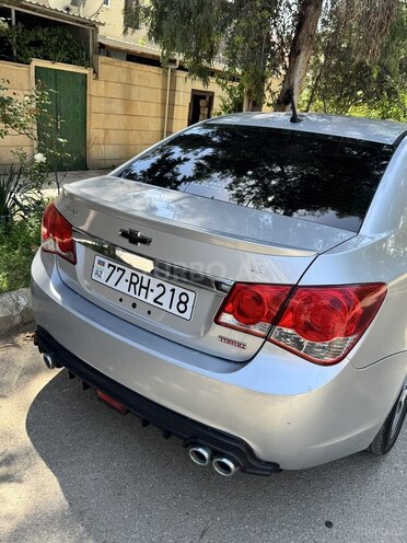 Chevrolet Cruze 2013, 248,000 km - 1.4 л - Salyan