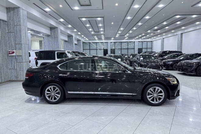 Lexus LS 460L-4
