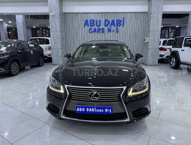 Lexus LS 460L-2