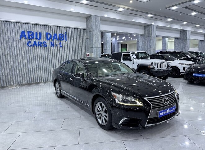 Lexus LS 460L-3