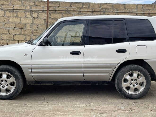 Toyota RAV4 1997, 241,098 km - 2.0 l - Gəncə
