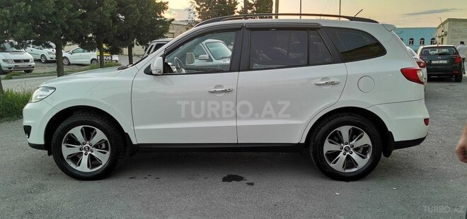 Hyundai Santa Fe-6