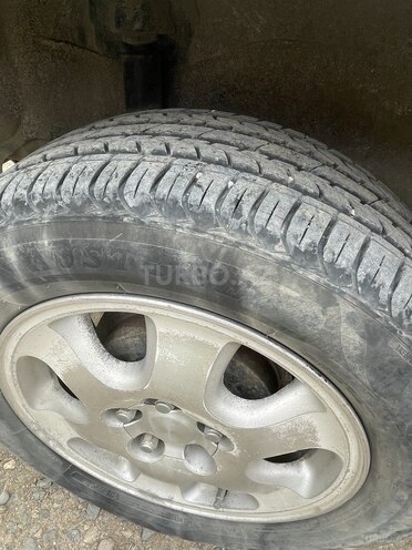 Toyota RAV4 1997, 241,098 km - 2.0 l - Gəncə