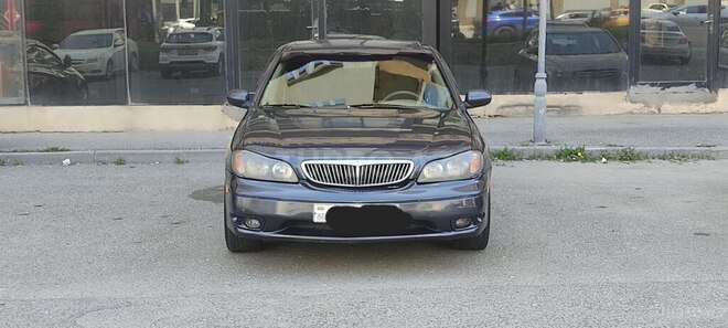 Nissan Maxima-2