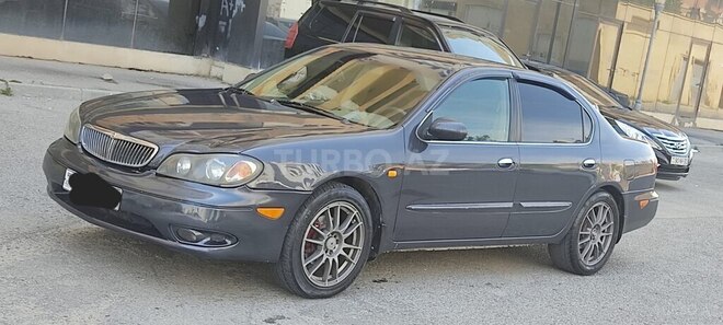 Nissan Maxima-7