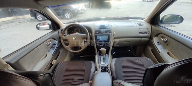 Nissan Maxima-14