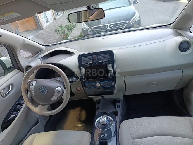 Nissan Leaf 2011, 175,000 km - 0.0 l - Bakı