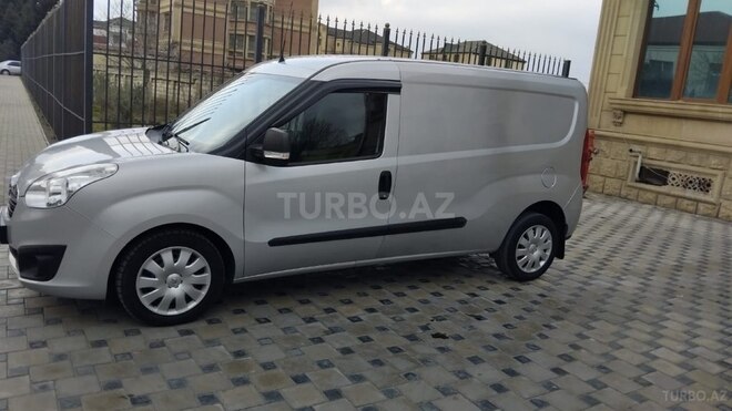 Opel Combo-4