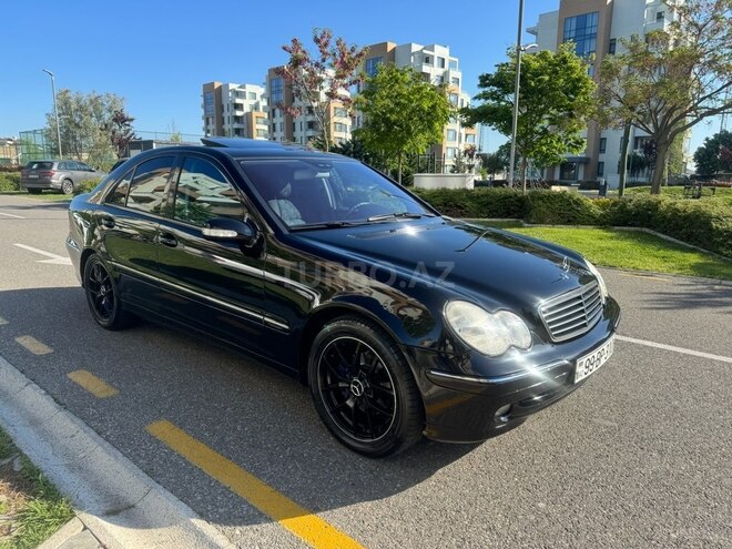 Mercedes C 200 2001, 273,000 km - 2.0 l - Bakı