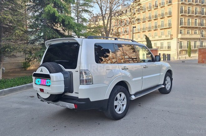 Mitsubishi Pajero 2008, 232,440 km - 3.0 l - Bakı
