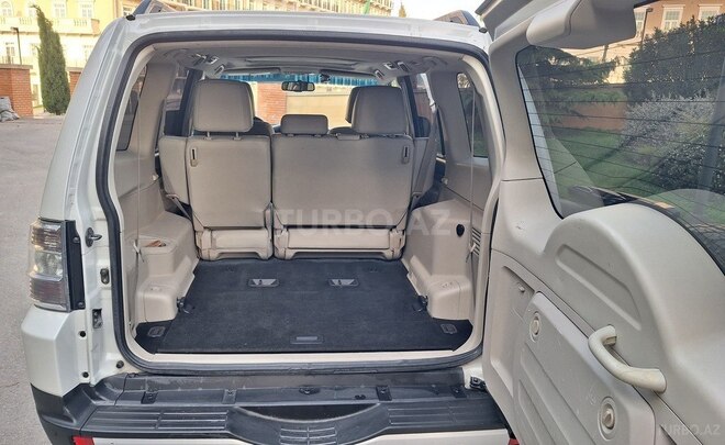 Mitsubishi Pajero 2008, 232,440 km - 3.0 l - Bakı