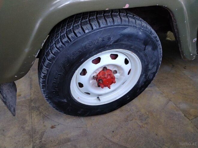 UAZ 469 1985, 75,000 km - 2.4 l - İsmayıllı