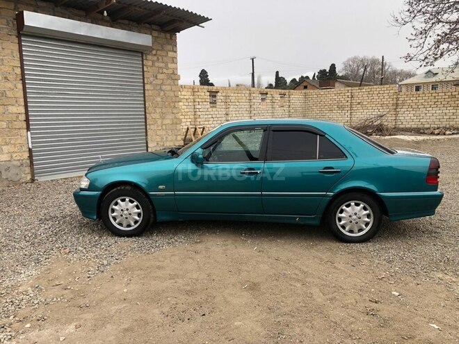Mercedes C 180 1999, 330,000 km - 1.8 l - Gəncə