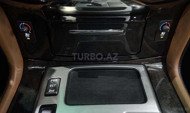 Lexus LX 570-16