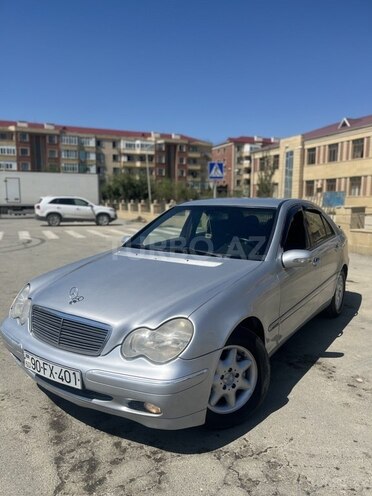 Mercedes C 220 d 2004, 360,000 km - 2.2 л - Bakı