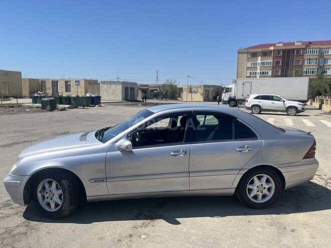Mercedes C 220 d 2004, 360,000 km - 2.2 л - Bakı