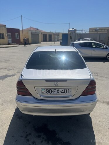 Mercedes C 220 d 2004, 360,000 km - 2.2 л - Bakı